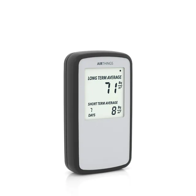 Airthings Corentium Home rilevatore radon display LCD a batteria